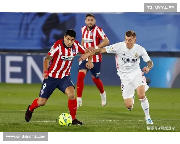 塞维利亚1-1巴伦西亚，杜罗补时扳平救主引热议